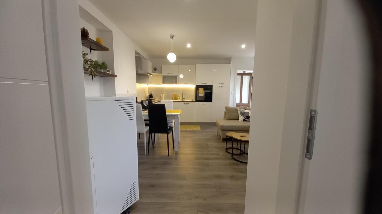 Gogo Apartman Delnice Kültér fotó