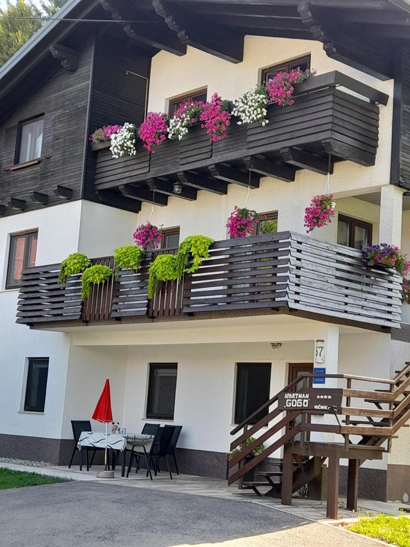 Gogo Apartman Delnice Kültér fotó